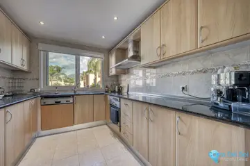 3 bedroom House for Sale in Marbella-14881
