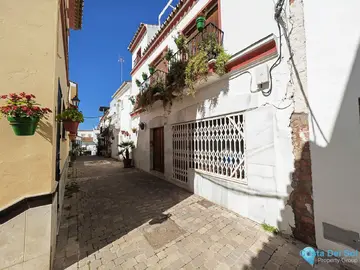 5 bedroom House for Sale in Estepona-23278