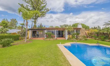 3 bedroom House for Sale in Las Chapas-23385