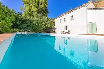 4 bedroom House for Sale in Coín-23711