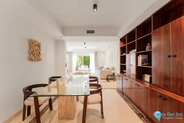 3 bedroom Apartment for Sale in Sierra Blanca-23789