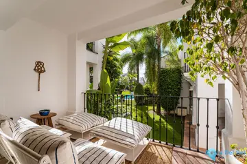 3 bedroom Apartment for Sale in Sierra Blanca-23790