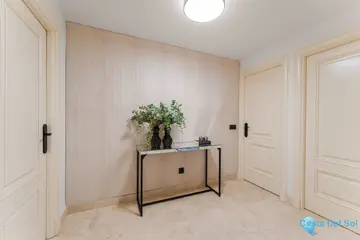 3 bedroom Apartment for Sale in Sierra Blanca-23792