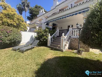 3 bedroom House for Sale in Nueva Andalucía