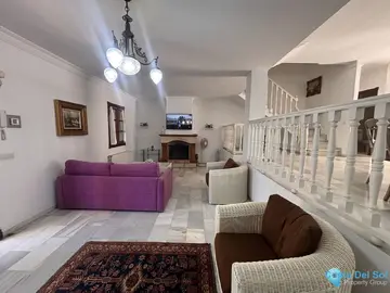 3 bedroom House for Sale in Nueva Andalucía-24004