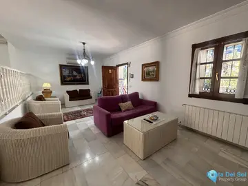 3 bedroom House for Sale in Nueva Andalucía-24005
