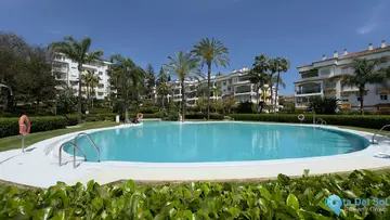 4 bedroom Apartment for Sale in Marbella-24013