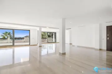 3 bedroom Apartment for Sale in Benahavís-24174