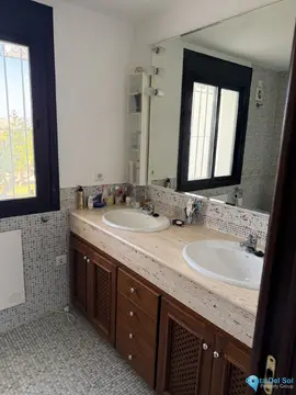 3 bedroom House for Sale in Estepona-24431