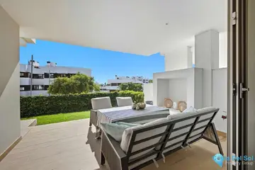2 bedroom Apartment for Sale in Estepona-15007