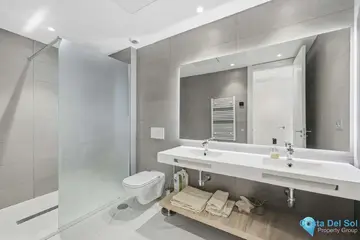 2 bedroom Apartment for Sale in Estepona-15017