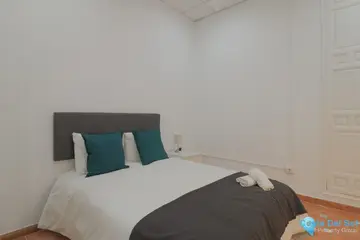 5 bedroom Apartment for Sale in Málaga-24732