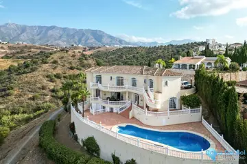 5 bedroom House for Sale in Mijas Golf