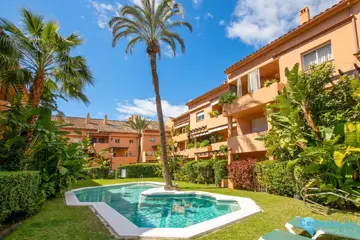 2 bedroom Apartment for Sale in The Golden Mile