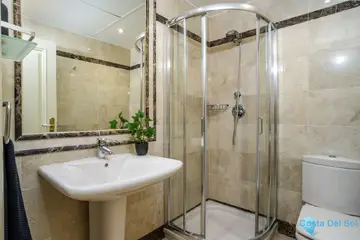3 bedroom Apartment for Sale in Marbella-25038