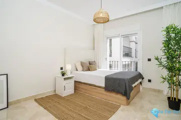 3 bedroom Apartment for Sale in Marbella-25043