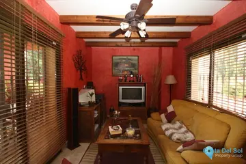 3 bedroom House for Sale in Las Chapas-25057