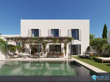 3 - 4 bedroom House for Sale in Sotogrande-25116