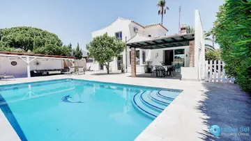 4 bedroom House for Sale in Calahonda