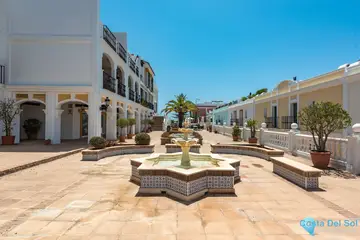 3 bedroom House for Sale in Nueva Andalucía
