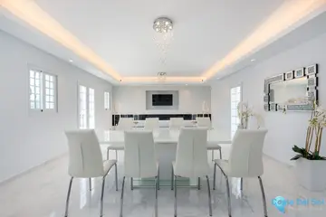 3 bedroom House for Sale in Nueva Andalucía-25430