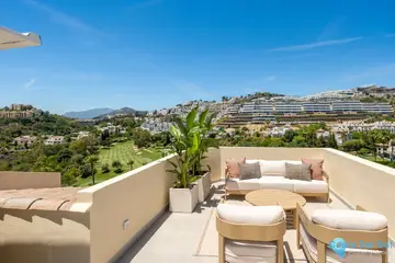 3 bedroom Apartment for Sale in Benahavís-25460