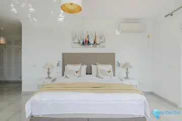 4 bedroom House for Sale in Valtocado-25583