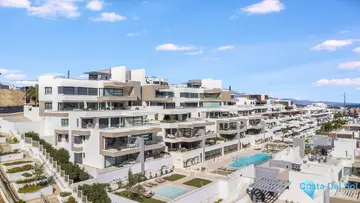 4 bedroom Apartment for Sale in Estepona-25646