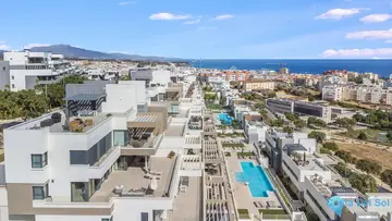 4 bedroom Apartment for Sale in Estepona-25649