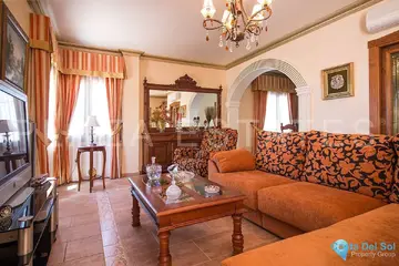 4 bedroom House for Sale in Nerja-15130