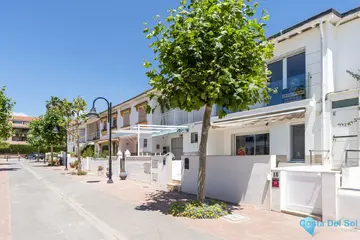 3 bedroom House for Sale in La Cala de Mijas-25706