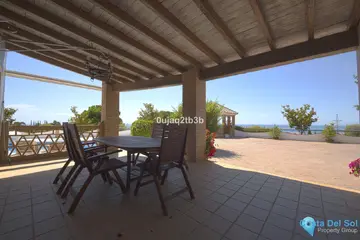 6 bedroom House for Sale in Estepona-25715