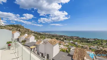 3 bedroom Apartment for Sale in Benalmadena-25744