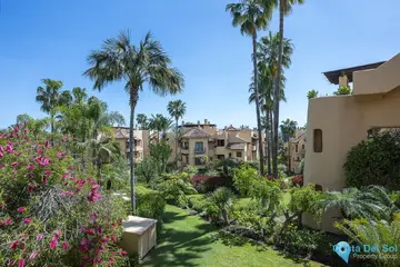 2 bedroom Apartment for Sale in Marbella-25862