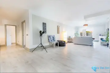 2 bedroom Apartment for Sale in Nueva Andalucía-15146