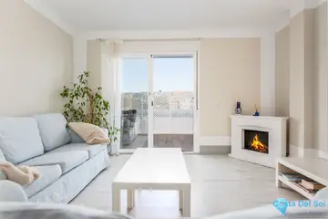 2 bedroom Apartment for Sale in Nueva Andalucía-15150