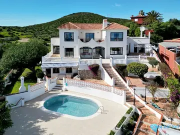 6 bedroom House for Sale in Mijas Costa