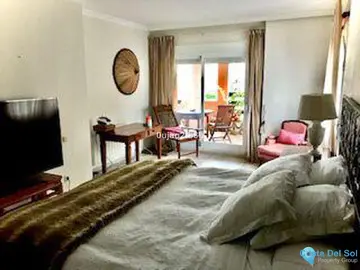 3 bedroom Apartment for Sale in New Golden Mile-25933