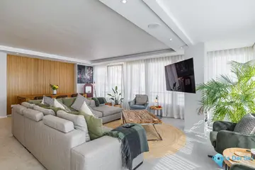 4 bedroom Apartment for Sale in Marbella