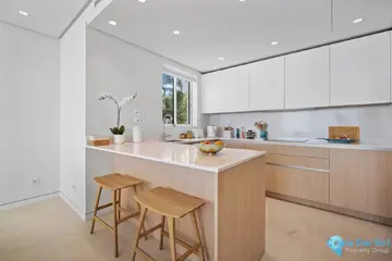 3 bedroom Apartment for Sale in Marbella-25966