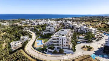 2 - 3 bedroom Apartment for Sale in Estepona