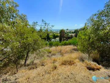 1768m2 Plot for Sale in Benalmadena Pueblo-26012