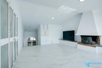 3 bedroom House for Sale in Estepona-26259