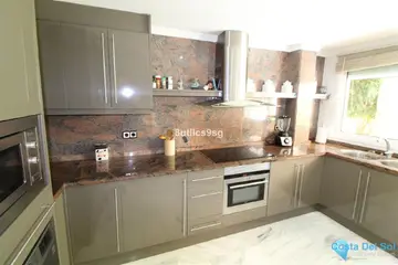 2 bedroom Apartment for Sale in Nueva Andalucía-15204