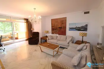 2 bedroom Apartment for Sale in Nueva Andalucía-15208