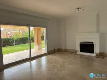 3 bedroom House for Sale in Marbella-26362