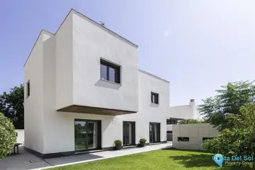 3 bedroom House for Sale in Torremolinos