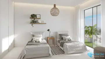 3 - 4 bedroom House for Sale in Fuengirola-26460
