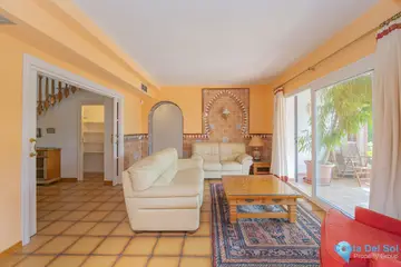 3 bedroom House for Sale in Marbella-26521