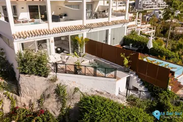 3 bedroom Apartment for Sale in Nueva Andalucía-26531